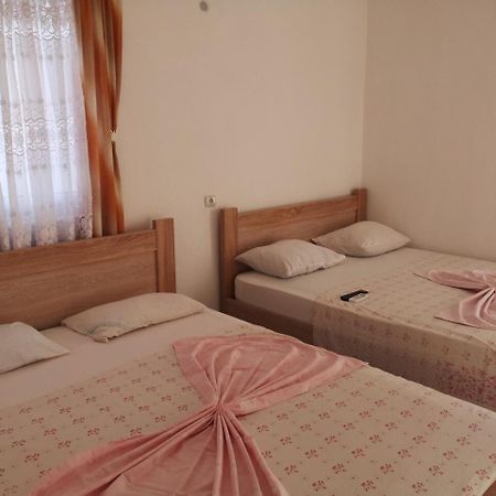Apartments Daris Ούλτσιν Δωμάτιο φωτογραφία